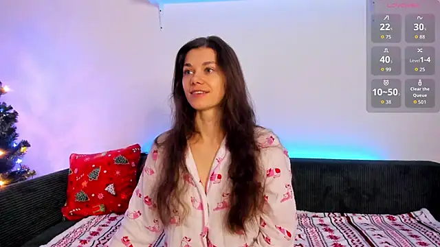 Snapshot of Eva_McCoy chatting on 4, 12, 2025 Eva McCoy online show from 4, 12, 2025