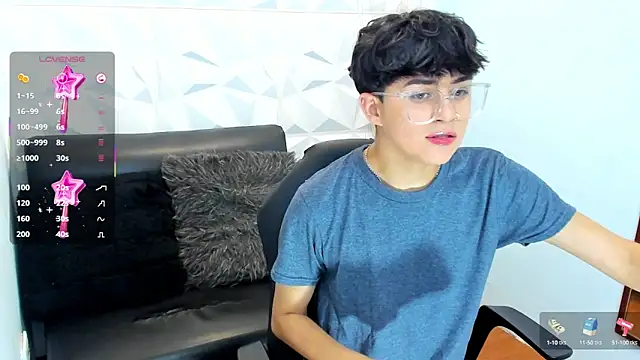 Snapshot of Sam_Daves chatting on 17, 10, 2025 Sam Daves online show from 17, 10, 2025