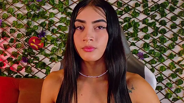 Snapshot of alice_rous21 chatting on 26, 10, 2025 alice rous21 online show from 26, 10, 2025