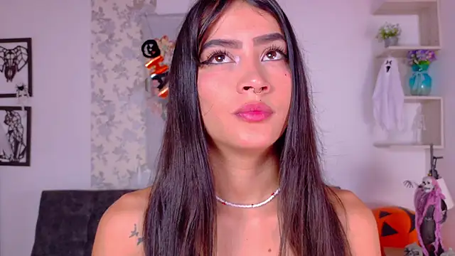 Snapshot of alice_rous21 chatting on 1, 11, 2025 alice rous21 online show from 1, 11, 2025