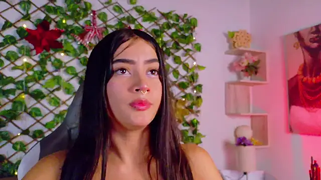 Snapshot of alice_rous21 chatting on 15, 11, 2025 alice rous21 online show from 15, 11, 2025