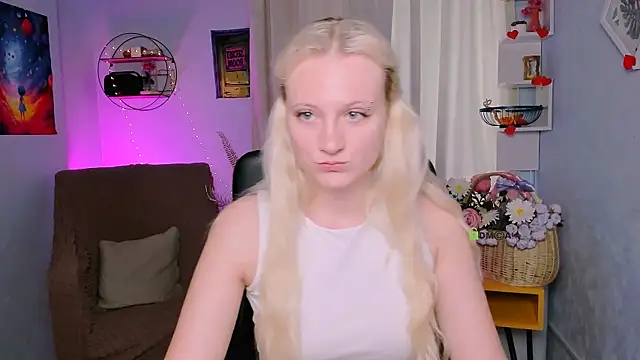 madam uliis online show from 10, 7, 2026