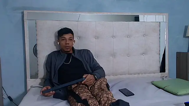 Gregory Sforza online show from 18, 9, 2025