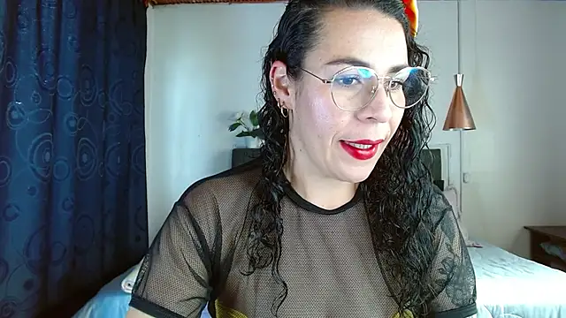 Snapshot of mia_velvet1 chatting on 16, 3, 2025 mia velvet1 online show from 16, 3, 2025