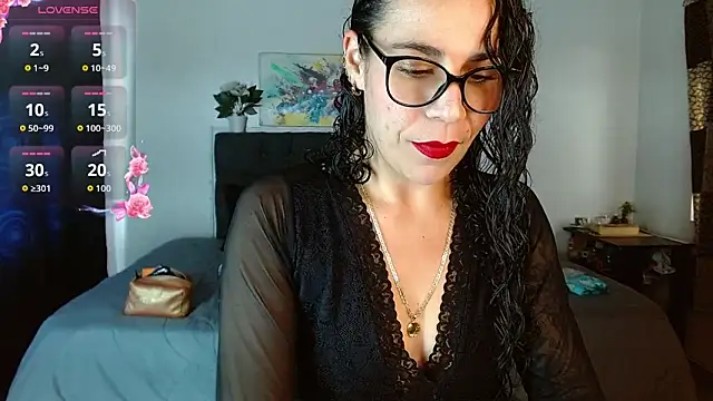 Snapshot of mia_velvet1 chatting on 30, 9, 2025 mia velvet1 online show from 30, 9, 2025