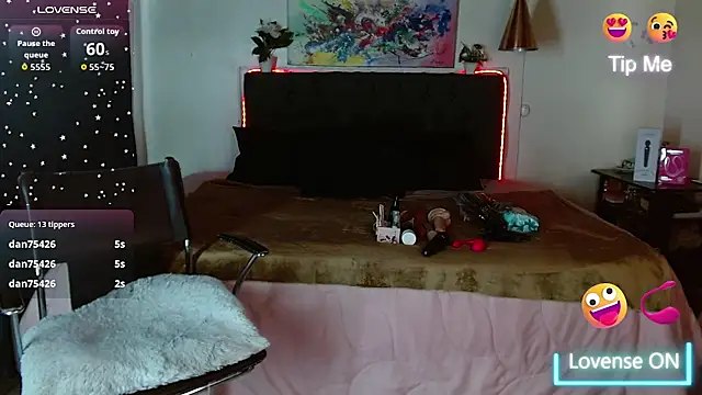 Snapshot of mia_velvet1 chatting on 29, 10, 2025 mia velvet1 online show from 29, 10, 2025