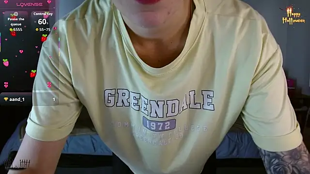 Snapshot of mia_velvet1 chatting on 31, 10, 2025 mia velvet1 online show from 31, 10, 2025