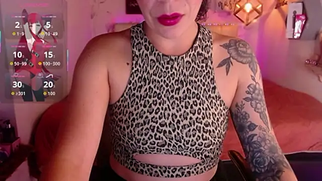 Snapshot of mia_velvet1 chatting on 20, 12, 2025 mia velvet1 online show from 20, 12, 2025