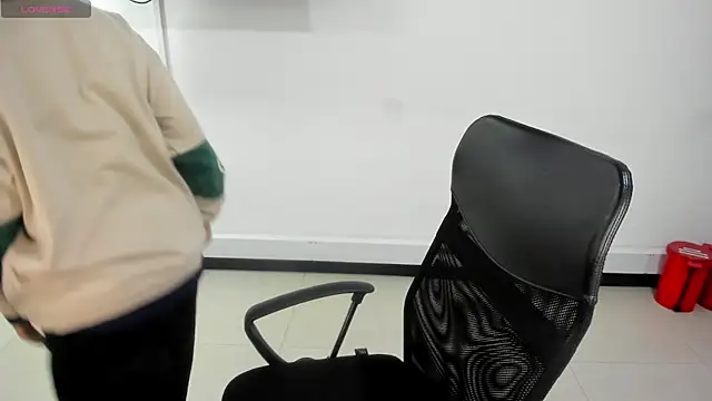 Snapshot of jenn_cg chatting on 15, 11, 2025 jenn cg online show from 15, 11, 2025