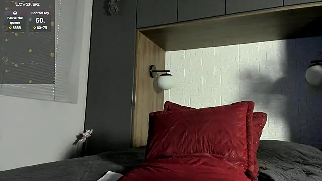 labrinthteasing online show from 13, 2, 2026