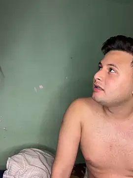 Mr brian03 online show from 19, 12, 2025