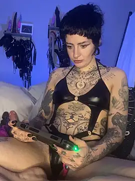 littleinkedblaise666 online show from 20, 12, 2025