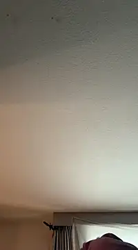 2brokegirlz online show from 11, 3, 2025