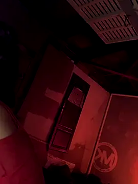 2brokegirlz online show from 15, 12, 2025