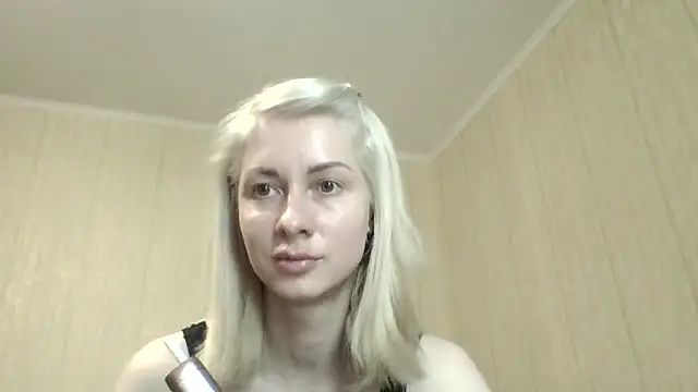 Snapshot of _Black-Panther_ chatting on 8, 7, 2026 Black-Panther online show from 8, 7, 2026