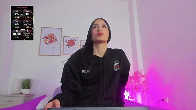 alana 111 online show from 21, 11, 2025