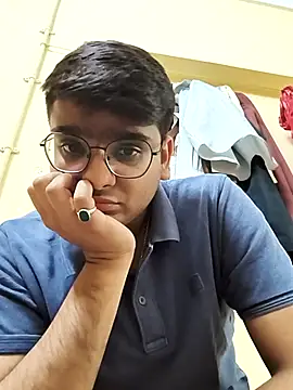 Snapshot of sutfvkii chatting on 20, 3, 2025 sutfvkii online show from 20, 3, 2025