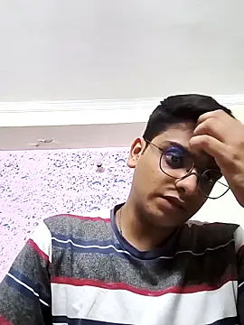 Snapshot of sutfvkii chatting on 14, 9, 2025 sutfvkii online show from 14, 9, 2025