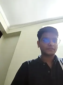 Snapshot of sutfvkii chatting on 24, 9, 2025 sutfvkii online show from 24, 9, 2025