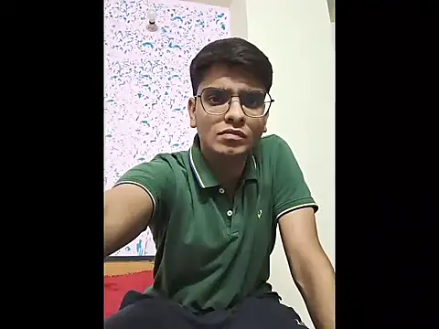 Snapshot of sutfvkii chatting on 31, 3, 2026 sutfvkii online show from 31, 3, 2026