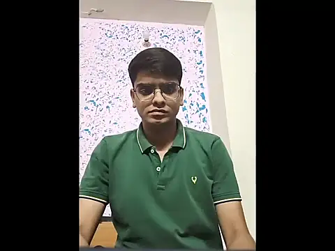 Snapshot of sutfvkii chatting on 1, 4, 2026 sutfvkii online show from 1, 4, 2026