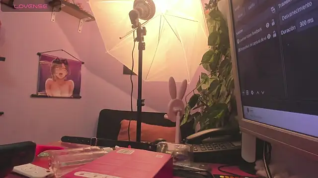 Snapshot of Tracy_KS chatting on 1, 11, 2025 Tracy KS online show from 1, 11, 2025