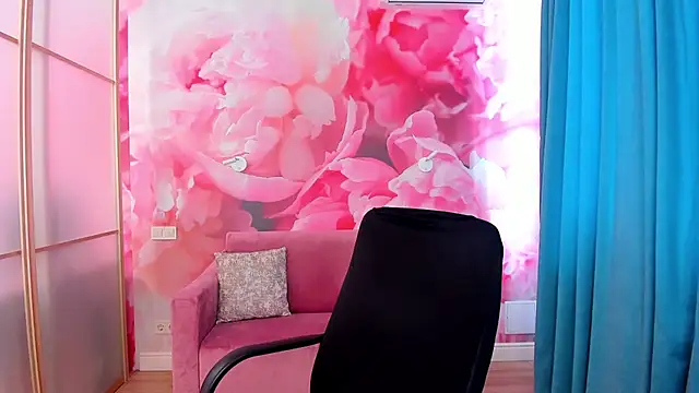 AngelinaLow online show from 13, 3, 2026