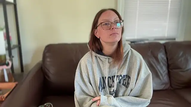 SpaceCowWhore online show from 22, 5, 2026