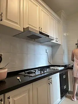 aa520uv online show from 20, 9, 2025