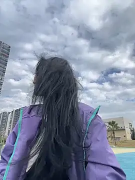 Snapshot of linger-23 chatting on 18, 12, 2025 linger-23 online show from 18, 12, 2025