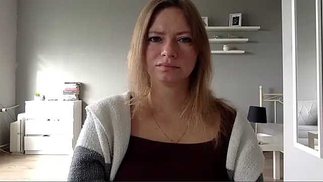 Snapshot of MillieShow chatting on 15, 9, 2025 MillieShow online show from 15, 9, 2025