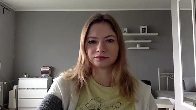 Snapshot of MillieShow chatting on 30, 9, 2025 MillieShow online show from 30, 9, 2025