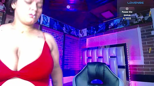 kriss sweetboobs10 online show from 19, 3, 2026
