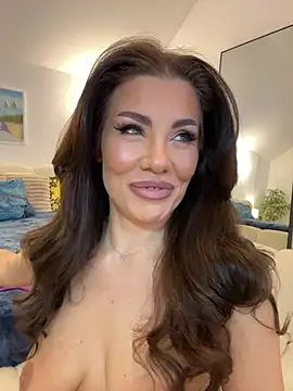 CelineReys online show from 5, 4, 2026