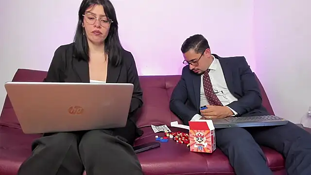 Snapshot of pleasurecompany3 chatting on 25, 9, 2025 pleasurecompany3 online show from 25, 9, 2025
