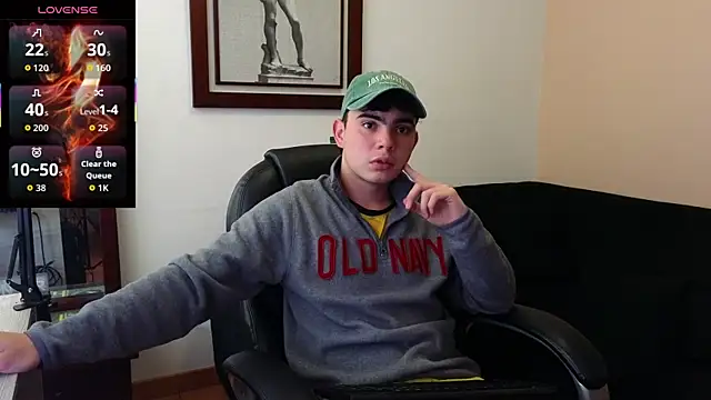 Snapshot of lukeboyce33 chatting on 2, 6, 2026 lukeboyce33 online show from 2, 6, 2026
