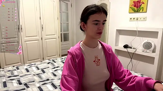 TwinTemptations online show from 6, 10, 2025