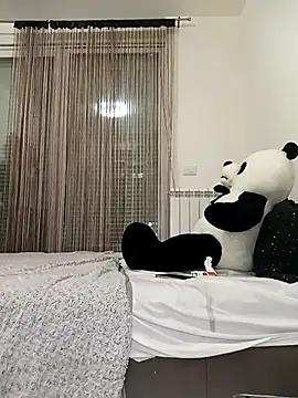 MeCherryy online show from 14, 4, 2026