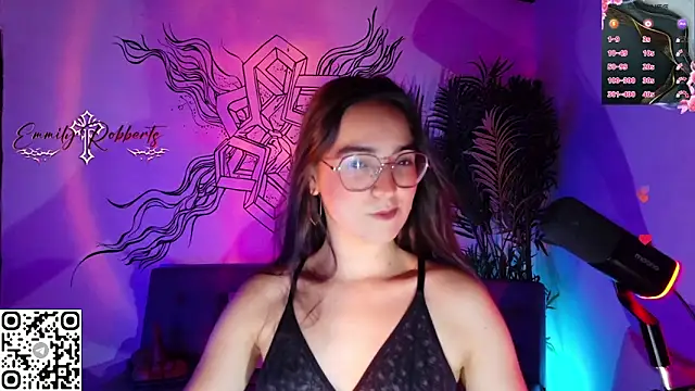 Emmi Roberts online show from 4, 6, 2026