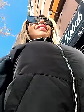 Alyssa 76 online show from 24, 3, 2026