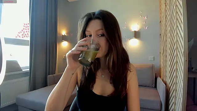 nerenuu  online show from 20, 3, 2025