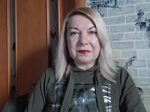 Lillia Ray online show from 24, 2, 2026