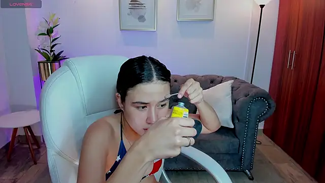 Danaa Rouse online show from 13, 9, 2025