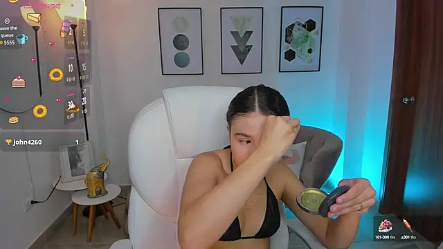 Danaa Rouse online show from 24, 9, 2025