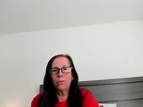 peachgoddess online show from 3, 12, 2025