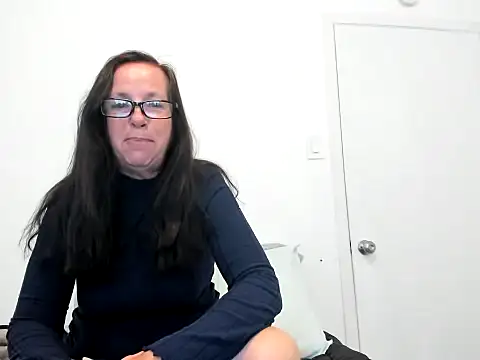 peachgoddess online show from 14, 6, 2026