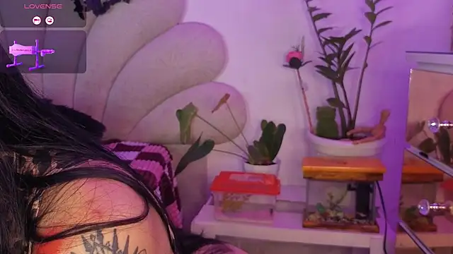 Snapshot of AnfisaLetyagho chatting on 7, 10, 2025 AnfisaLetyagho online show from 7, 10, 2025