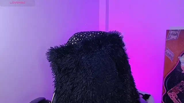 Snapshot of AnfisaLetyagho chatting on 7, 11, 2025 AnfisaLetyagho online show from 7, 11, 2025