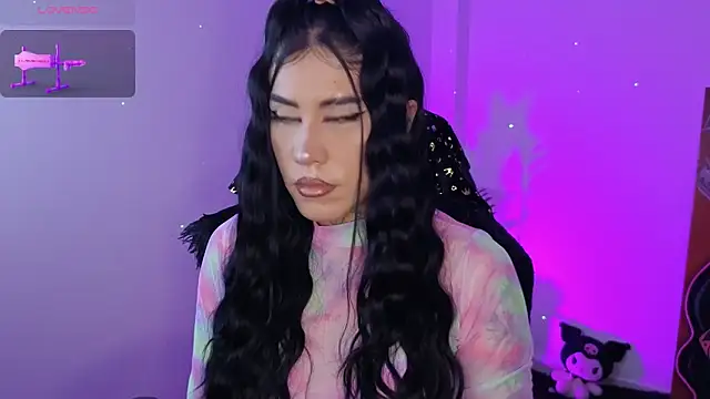 Snapshot of AnfisaLetyagho chatting on 7, 11, 2025 AnfisaLetyagho online show from 7, 11, 2025