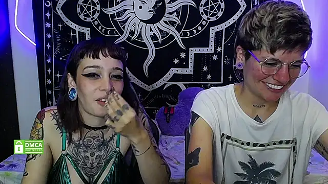 lovelockedlips online show from 19, 3, 2025